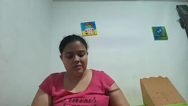 luisahot 9727 online show from April 15, 2026, 1:22 am