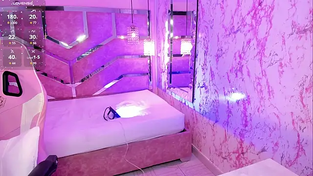 AriaNova  online show from November 22, 2025, 1:10 pm