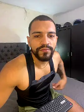 vincentjaxon online show from September 19, 2025, 11:03 am