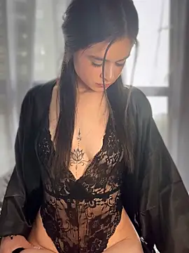 Sofi Leal online show from February 7, 2026, 12:24 pm