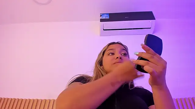 OliviaSweett online show from March 27, 2026, 7:04 pm