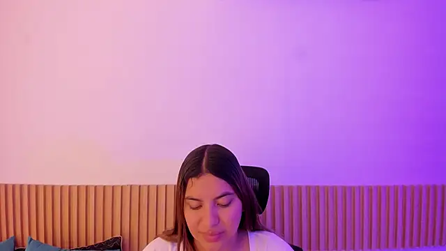 OliviaSweett online show from November 2, 2025, 6:13 pm