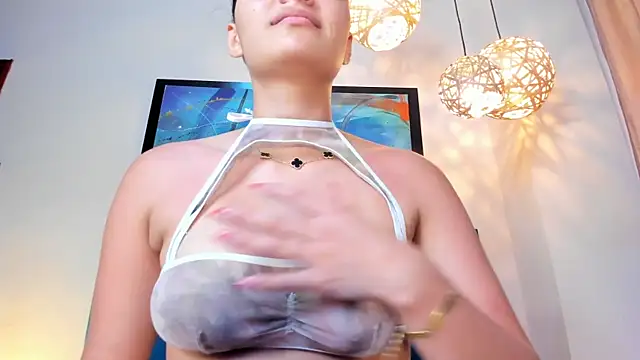 LunaAspen  online show from November 4, 2025, 5:50 pm