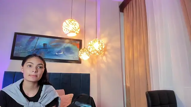 LunaAspen  online show from November 20, 2025, 5:57 pm