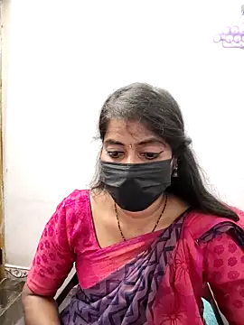 Snapshot of tamil_Sigappu_Roja chatting on November 10, 2025, 12:54 pm tamil Sigappu Roja online show from November 10, 2025, 12:54 pm