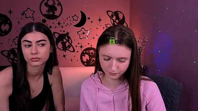 nekky mouse online show from April 7, 2026, 6:26 am