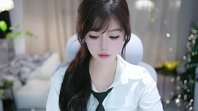 Fortune2Me online show from November 14, 2025, 5:44 am