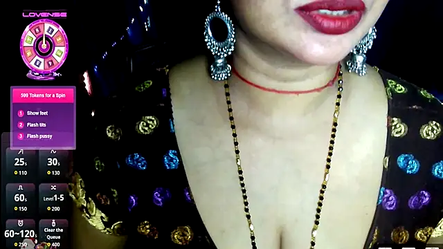 Snapshot of QUEEN_SAKHI- chatting on July 12, 2026, 6:09 pm QUEEN SAKHI- online show from July 12, 2026, 6:09 pm
