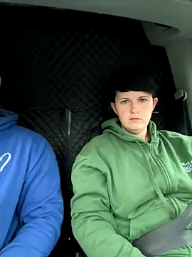 Snapshot of backdoorgalore4you chatting on December 1, 2025, 9:43 am backdoorgalore4you online show from December 1, 2025, 9:43 am