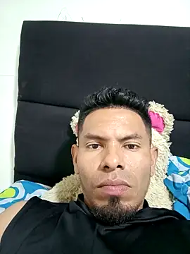 MI GERALD online show from September 17, 2025, 9:06 pm