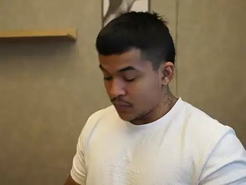 Thiago Valente online show from March 31, 2026, 1:35 pm