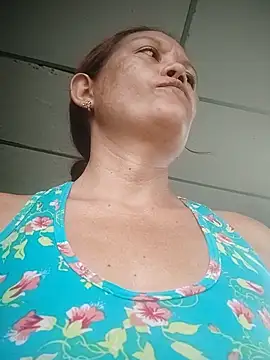 Snapshot of marinita13 chatting on November 4, 2025, 12:42 pm marinita13 online show from November 4, 2025, 12:42 pm