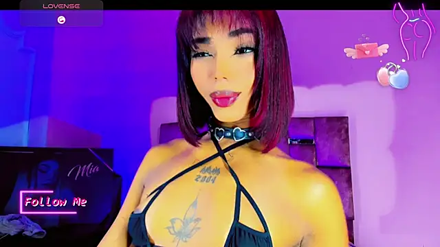 LADY-HOT-SEXY- online show from October 25, 2025, 7:25 pm