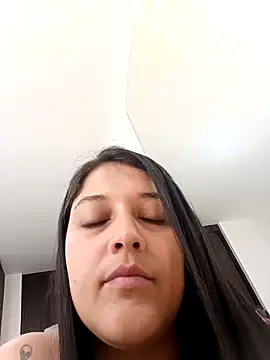 Ammberly  Adam23 online show from November 17, 2025, 5:17 pm