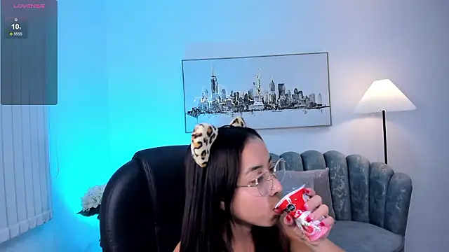 Snapshot of July_Adams chatting on February 11, 2026, 3:50 am July Adams online show from February 11, 2026, 3:50 am