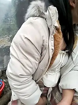 Tiyir597 online show from December 14, 2025, 9:37 am