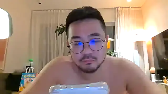 Snapshot of Bytheway0122 chatting on September 27, 2025, 11:16 am Bytheway0122 online show from September 27, 2025, 11:16 am