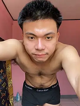 JerichoGutierez online show from May 27, 2026, 4:31 am