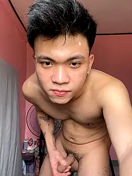 Snapshot of JerichoGutierez chatting on October 31, 2025, 5:26 am JerichoGutierez online show from October 31, 2025, 5:26 am