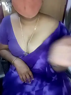 Jessi 25 online show from February 21, 2026, 6:10 pm