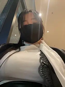 Snapshot of xiao-mo520 chatting on November 4, 2025, 10:30 am xiao-mo520 online show from November 4, 2025, 10:30 am