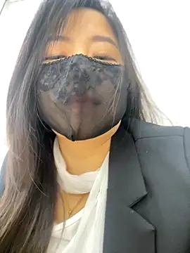 Snapshot of xiao-mo520 chatting on November 3, 2025, 12:09 pm xiao-mo520 online show from November 3, 2025, 12:09 pm