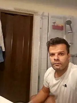 FROCETTO93 online show from November 9, 2025, 4:33 pm