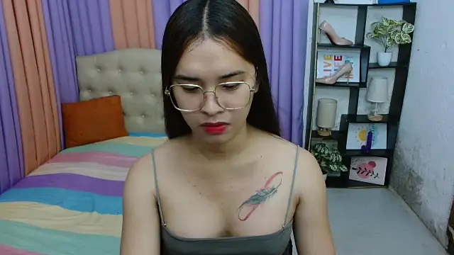 SeductiveAppleTS online show from January 11, 2026, 5:31 pm