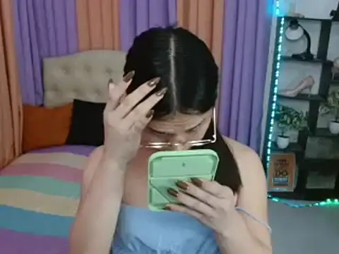 Snapshot of SeductiveAppleTS chatting on November 25, 2025, 2:39 pm SeductiveAppleTS online show from November 25, 2025, 2:39 pm