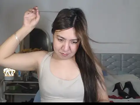 Snapshot of stellahugeX chatting on November 30, 2025, 9:15 pm stellahugeX online show from November 30, 2025, 9:15 pm