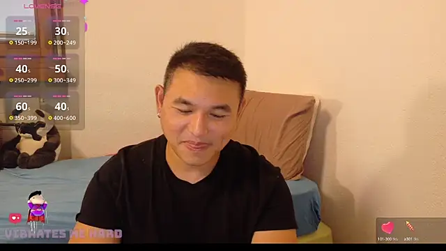 Snapshot of AsianBoy_WhiteDaddy chatting on September 22, 2025, 11:16 am AsianBoy WhiteDaddy online show from September 22, 2025, 11:16 am