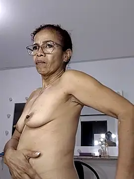 Merybeks online show from February 21, 2026, 10:39 am