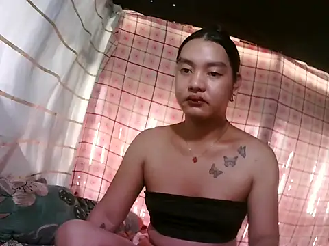 Snapshot of asian_janella chatting on November 7, 2025, 6:51 am asian janella online show from November 7, 2025, 6:51 am