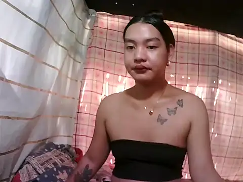 Snapshot of asian_janella chatting on November 9, 2025, 7:56 am asian janella online show from November 9, 2025, 7:56 am