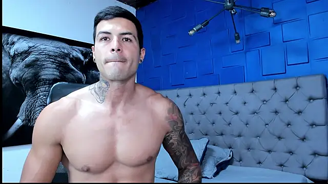 andres-clark92 online show from March 16, 2026, 3:37 pm