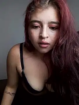 Snapshot of nea-dulce chatting on November 28, 2025, 11:05 pm nea-dulce online show from November 28, 2025, 11:05 pm