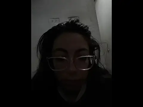 Snapshot of Miranda_sexlove_ chatting on April 14, 2026, 12:54 pm Miranda sexlove online show from April 14, 2026, 12:54 pm
