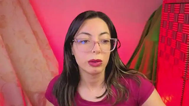 Miranda sexlove  online show from December 23, 2025, 7:29 am