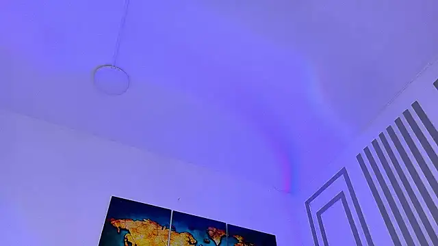 Snapshot of ALANNFERRER chatting on November 23, 2025, 2:05 pm ALANNFERRER online show from November 23, 2025, 2:05 pm