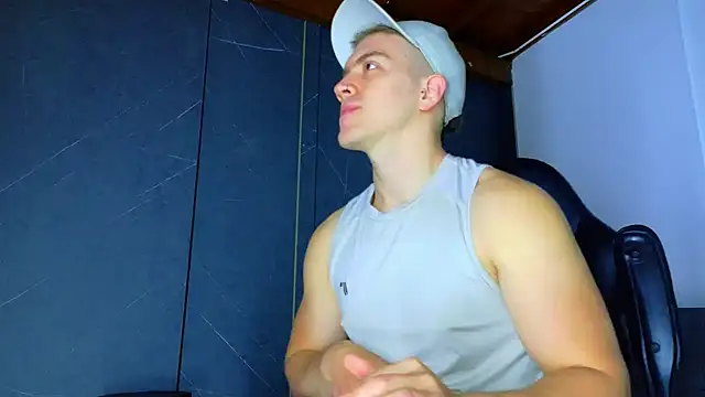 ALANNFERRER online show from February 24, 2026, 10:16 am