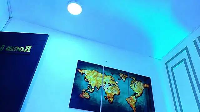 Snapshot of ALANNFERRER chatting on November 19, 2025, 10:48 am ALANNFERRER online show from November 19, 2025, 10:48 am