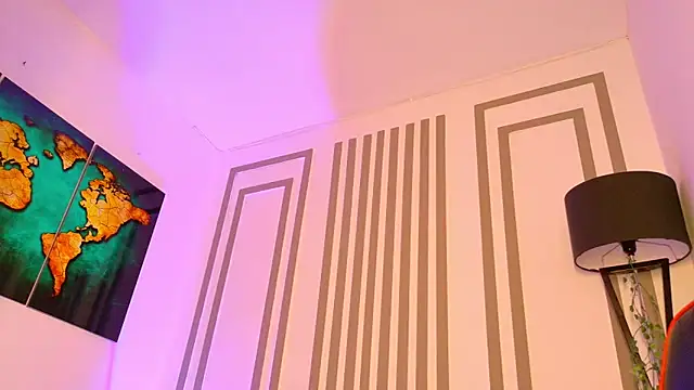 Snapshot of ALANNFERRER chatting on October 30, 2025, 10:13 am ALANNFERRER online show from October 30, 2025, 10:13 am