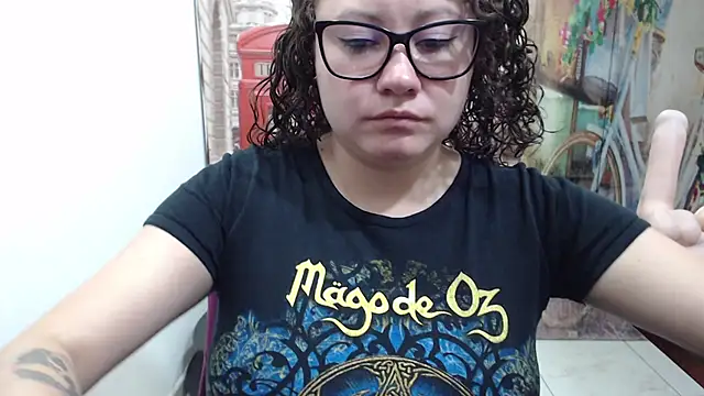 greeneyes nurse online show from November 11, 2025, 8:14 pm