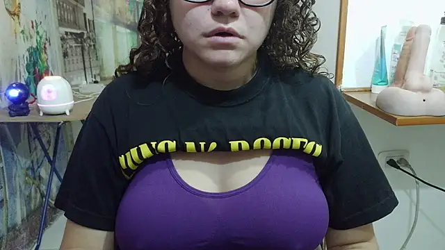 greeneyes nurse online show from May 15, 2026, 3:48 am