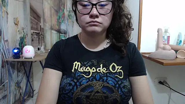 Snapshot of greeneyes_nurse chatting on February 19, 2026, 6:16 pm greeneyes nurse online show from February 19, 2026, 6:16 pm