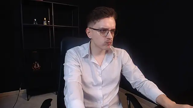 FelixStarkk online show from May 21, 2026, 4:21 am