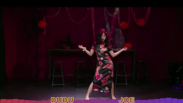 Snapshot of yznt-dudu chatting on November 6, 2025, 12:20 pm yznt-dudu online show from November 6, 2025, 12:20 pm