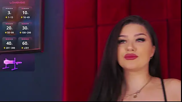 Snapshot of AdelynnReeds chatting on November 3, 2025, 6:40 am AdelynnReeds online show from November 3, 2025, 6:40 am