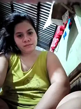 Snapshot of phoenix_1994 chatting on December 4, 2025, 9:36 pm phoenix 1994 online show from December 4, 2025, 9:36 pm