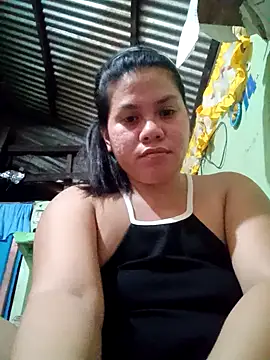 Snapshot of phoenix_1994 chatting on December 15, 2025, 8:14 pm phoenix 1994 online show from December 15, 2025, 8:14 pm